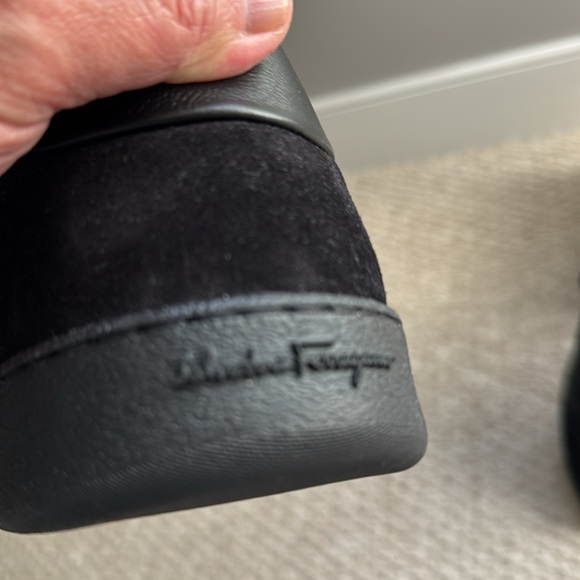 ‼️SOLD ‼️ Ferragamo, Achille sneaker, black, 9, like new - Picture 13 of 14